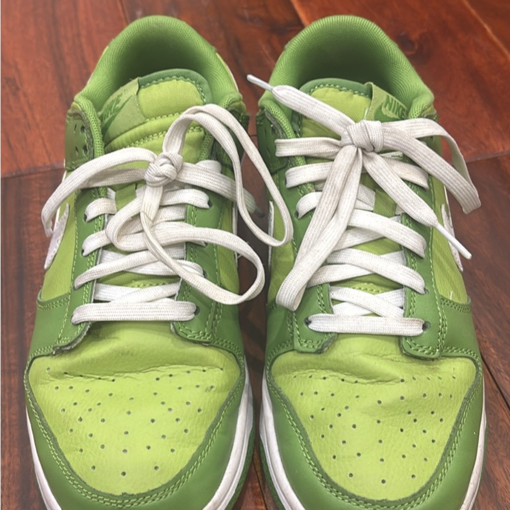 Nike Green Sneakers
